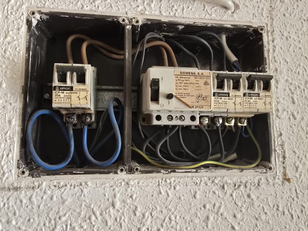 Averías en cuadros eléctricos en Barcelona
